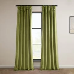 Retro Green Heritage Plush Velvet Curtain