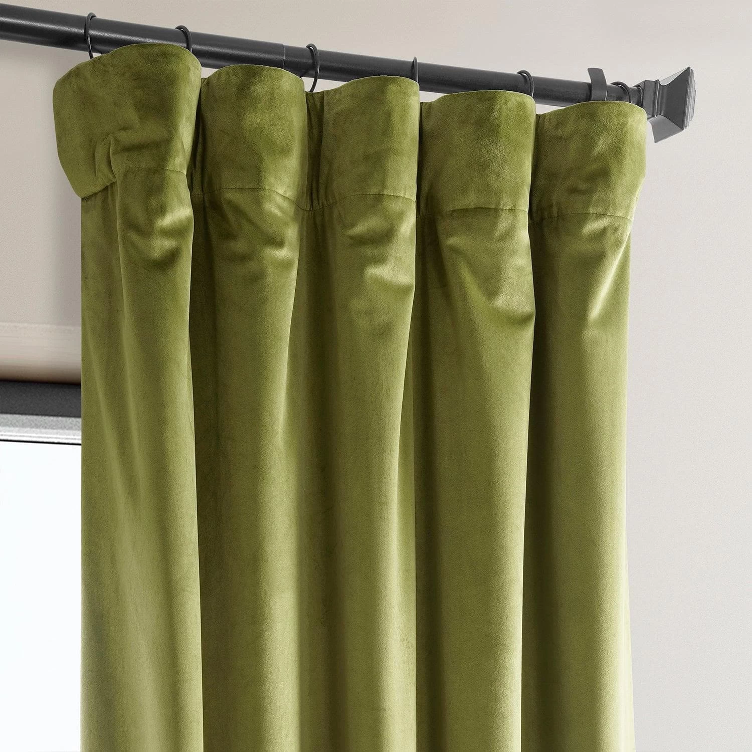 Retro Green Heritage Plush Velvet Curtain 4 Retro Green Heritage Plush Velvet Curtain - Image 2