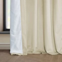 Au Lait Crème French Pleat Heritage Plush Velvet Curtain -Chic Curtains Shop VPYC 198593 FPD lining view efa8f30f dc33 483b 8cc7 94bea017a58e