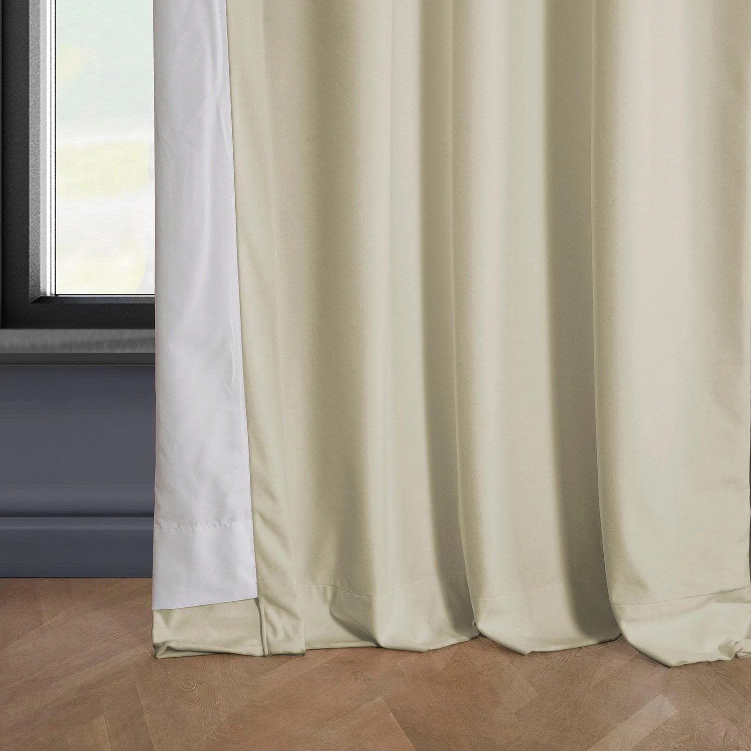 Au Lait Crème Heritage Plush Velvet Curtain 7 Au Lait Crème Heritage Plush Velvet Curtain - Image 5