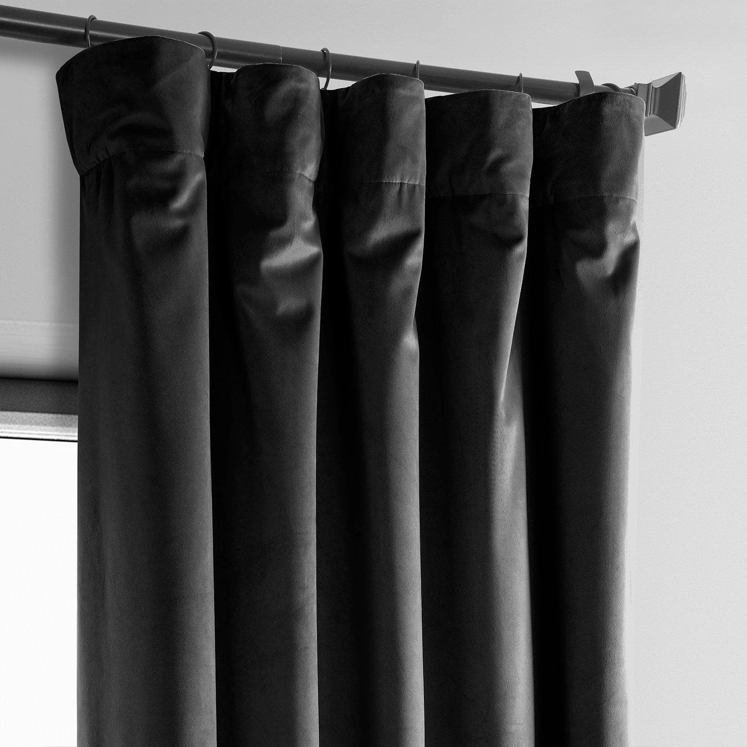 Black Heritage Plush Velvet Curtain 4 Black Heritage Plush Velvet Curtain - Image 2