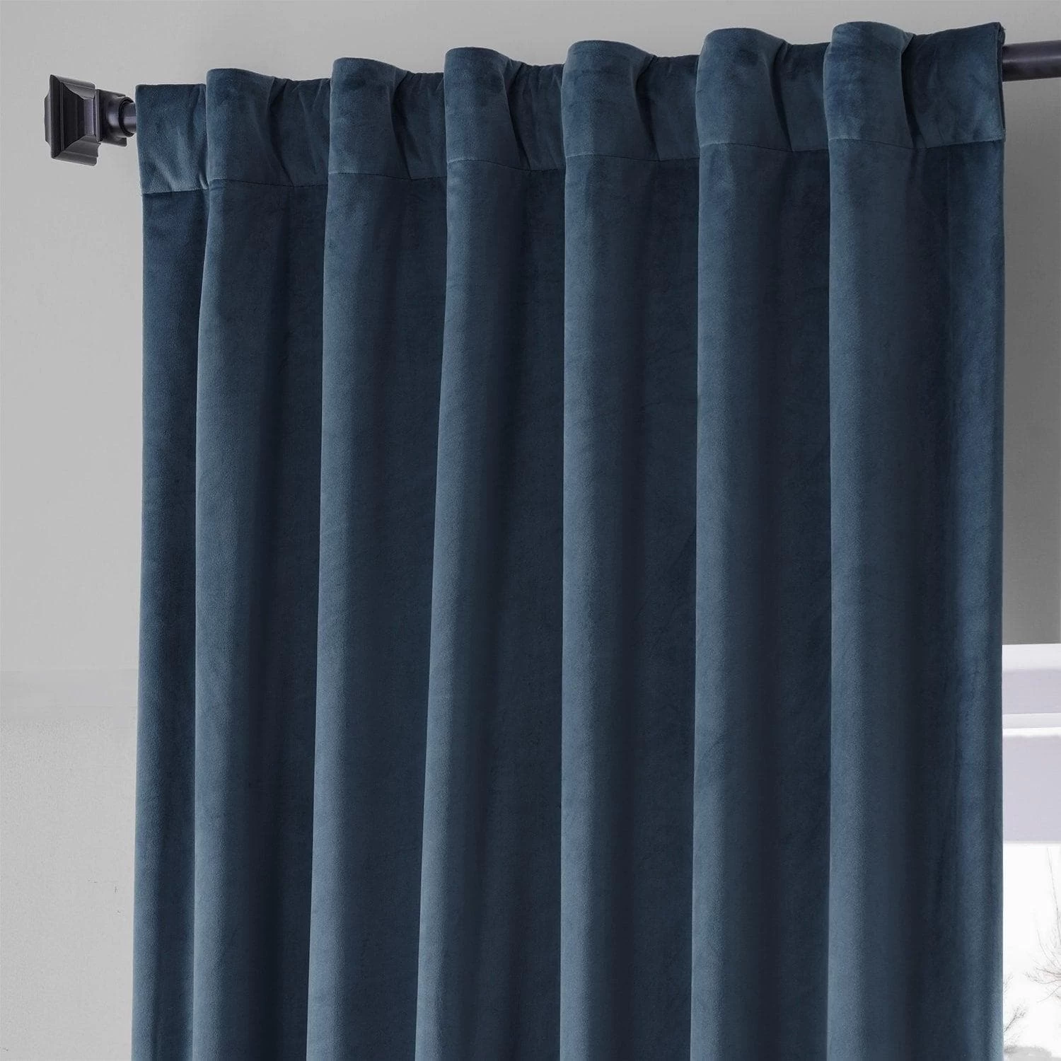 Varsity Blue Signature Plush Velvet Hotel Blackout Curtain 5 Varsity Blue Signature Plush Velvet Hotel Blackout Curtain - Image 3