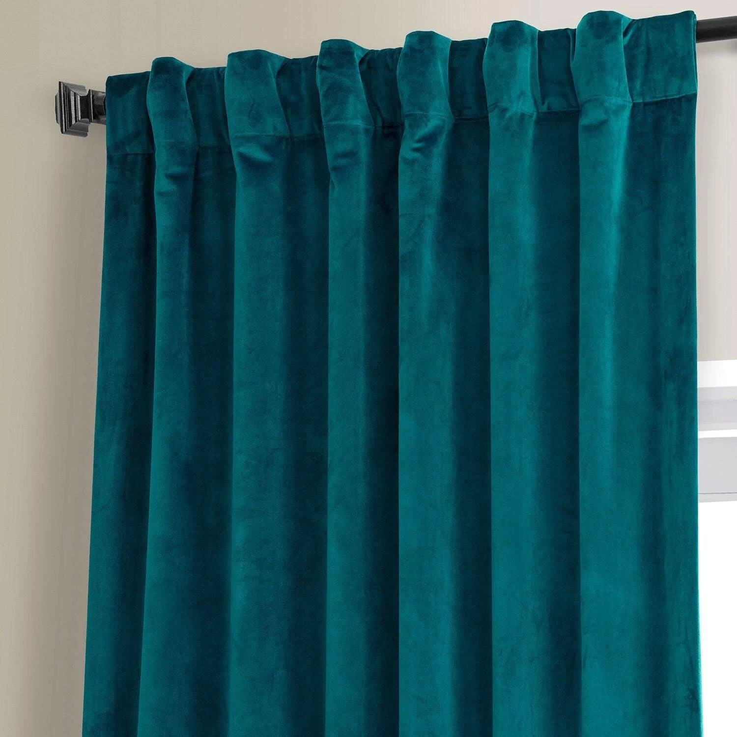 Sea Garden Teal Signature Plush Velvet Hotel Blackout Curtain 5 Sea Garden Teal Signature Plush Velvet Hotel Blackout Curtain - Image 3
